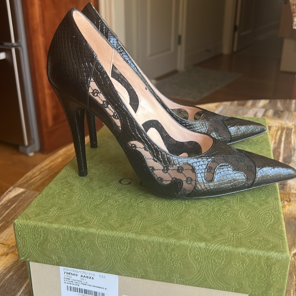 Gucci Python Calf Leather Pumps - image 4